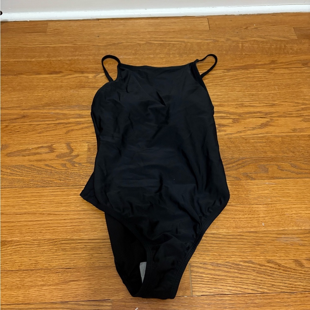NWT Kona Sol Women’s Swimsuit Size Medium